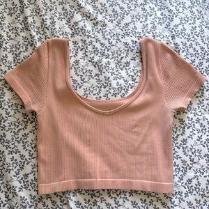 Aeropostale - light pink half-sleeve crop top shirt